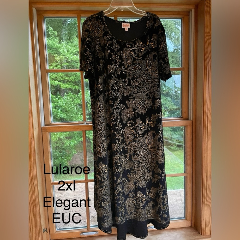 Lularoe “elegant” Carly style black and gold detail high low dress 2xl